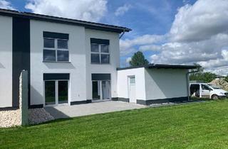 Doppelhaushälfte kaufen in 39576 Stendal, Stendal - Familientraum im Neubau, 5 Zimmer, modern & nachhaltig wohnen !