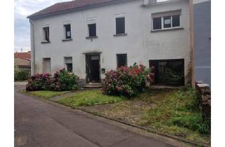 Einfamilienhaus kaufen in 66839 Schmelz, Schmelz - Haus mit Garten