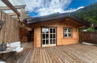 Haus kaufen in 83246 Unterwössen, Unterwössen - Hütte im Blockbau 12cm massiv ganzjährig bewohnbar