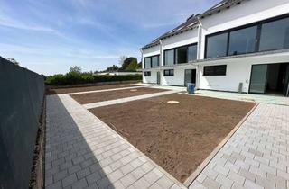 Wohnung mieten in Ginsterweg, 66540 Neunkirchen, TOP-2 ZKB-Souterrain-Wohnung mit großzügigem Garten