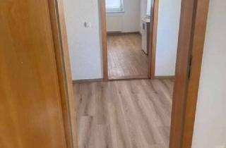 Wohnung mieten in Straubinger Str. 34, 94339 Leiblfing, Gepflegte Wohnung mit zwei Zimmern sowie Balkon und Einbauküche in Leiblfing