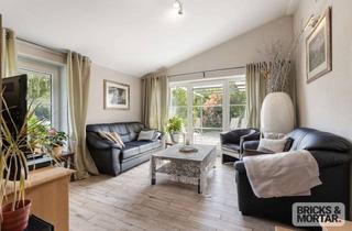Haus kaufen in 86424 Dinkelscherben, Liebevoll modernisiertes Wohnjuwel mit Charakter, Wärmepumpe, PV & großem Garten