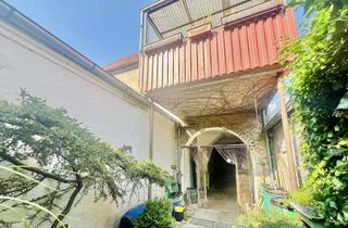 Haus kaufen in 24837 Schleswig, Stadthaus mit Charme – Wohnen, Vermieten, Ausbauen & Steuervorteil nutzen