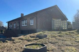 Haus kaufen in 21368 Dahlenburg, RESERVIERT *** Großer Bungalow mit Vollkeller im schönen Dahlenburg ***