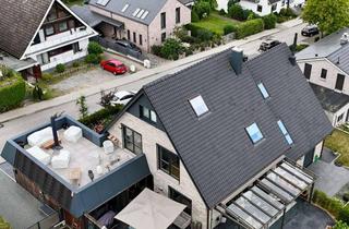 Einfamilienhaus kaufen in 23683 Scharbeutz, Exklusive Doppelhaushälfte in Einfamilienhaus-Charakter mit Meerblick am Kammerwald