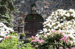 Haus kaufen in 08118 Hartenstein, Historisches Hotel mit Entwicklungspotenzial