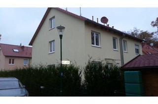 Haus mieten in 13403 Reinickendorf (Reinickendorf), Attraktive und neuwertige 4-Raum-Doppelhaushälfte mit EBK in Berlin Reinickendorf