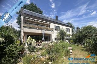 Einfamilienhaus kaufen in 90556 Cadolzburg, Hier haben Sie viel Platz und Ruhe für die große Familie oder zwei Generationen!