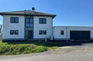 Einfamilienhaus kaufen in 34613 Schwalmstadt, Schwalmstadt - ERSTBEZUG! EINZUG IN IHREN NEUBAU! KEINE KÄUFERPROVISION!