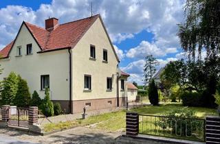 Doppelhaushälfte kaufen in 01900 Großröhrsdorf, Großröhrsdorf - Charmante Doppelhaushälfte mit großem Garten in gefragter Lage