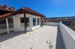 Wohnung kaufen in 75334 Straubenhardt, Erstbezug nach Renovierung: 3-Zimmer-Wohnung mit Dachterrasse und TG-Stellplatz