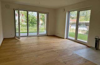 Wohnung kaufen in 87746 Erkheim, Schorer-Immobilien: Einzigartiges Wohnglück mit Terrasse