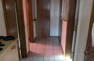 Wohnung mieten in 53919 Weilerswist, Dachgeschoss-Wohnung in ruhiger Lage