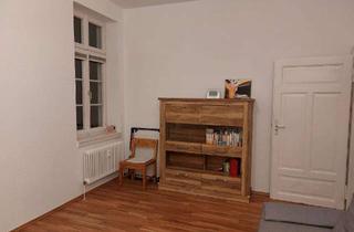 Wohnung mieten in 69117 Altstadt, Befristete Zwischenmiete: Helle Altbau-Wohnung mit 2 Zimmern und EBK in Heidelberg