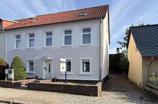 Wohnung mieten in Niemegker Straße 16, 14806 Belzig, Sanierte 3-Zimmer Erdgeschosswohnung in fußläufiger Entfernung zur Innenstadt (bezugsfertig)