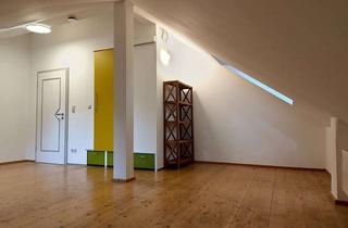 Wohnung mieten in Isarmoosweg 49, 84130 Dingolfing, 21 m² WG Zimmer (Zimmer 3) in 5er WG in Dreiparteienhaus