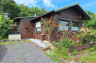 Haus kaufen in 51570 Windeck, WINDECK-Dattenfeld | Gepflegtes Wochenendhaus mit toller Aussicht
