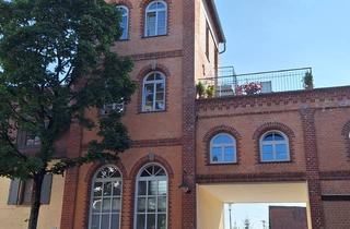 Haus kaufen in Hauptstr., 74532 Ilshofen, Einzigartiger Wohntraum in einem Turm mit historischem Charme!