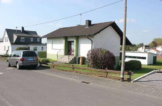 Einfamilienhaus kaufen in Talstraße, 56462 Höhn, Freistehendes Einfamilienhaus aus dem Jahr 1982 auf einem großzügigen Grundstück von ca. 1.380 m2.