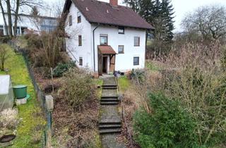 Haus mieten in 96472 Rödental, Familienfreundliches Haus mit Garten, Garage, Einbauküche & herrlichem Ausblick – frisch renoviert!