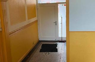 Wohnung kaufen in 24238 Selent, Selent - 3 Zimmer Eigentumswohnung Kiel Hofstraße