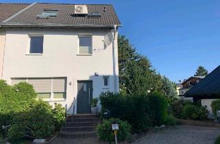 Doppelhaushälfte kaufen in 53721 Siegburg, Siegburg - Familienfreundliche, modernisierte Doppelhaushälfte