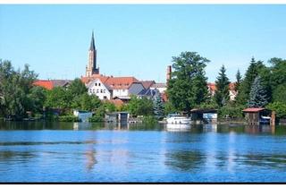 Haus kaufen in 16798 Fürstenberg/Havel, Fürstenberg/Havel - 2-Familien-Altbau am See - verkehrsgünstig 1 Stunde bis Berlin