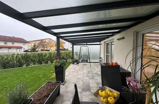 Wohnung kaufen in 84508 Burgkirchen, Moderne Neubauwohnung mit Gartenparadies und exklusiven Extras