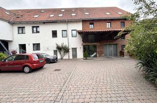 Wohnung kaufen in 59557 Lippstadt, Einzigartige Eigentumswohnung mit Garten für Liebhaber!