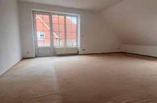 Wohnung kaufen in Drosselweg 20, 18211 Admannshagen-Bargeshagen, Dachgeschoß, Balkon, Parkplatz- Sonne satt