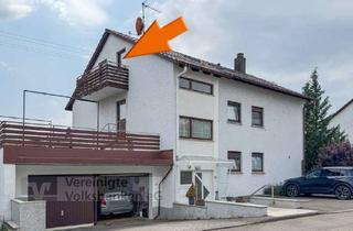 Wohnung kaufen in 71120 Grafenau, Sonnige Dachgeschosswohnung mit Weitblick & Balkon in Döffingen!