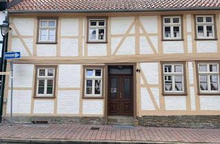 Wohnung mieten in Magdeburger Str. 41, 39646 Oebisfelde, Charmante 2-Raum-Wohnung mit Einbauküche im Denkmal, Magdeburger Str. 41