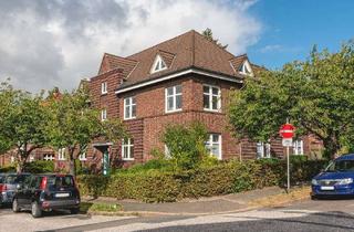 Wohnung mieten in Liliencronstr. 13, 25524 Itzehoe, Zentrale Altbauwohnung mit Balkon