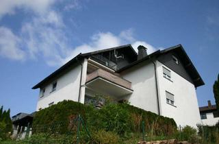 Wohnung mieten in Weningser Weg, 63697 Hirzenhain, Hirzenhain direkt, schöne u. helle 4 ZKB im 4 FH, 2 Bäder, großer Balkon, schön ruhig