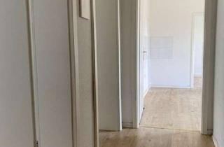 Wohnung mieten in Löckestraße 11, 59821 Arnsberg, Altbau-Charme in zentraler Lage mit Blick auf den Glockenturm!