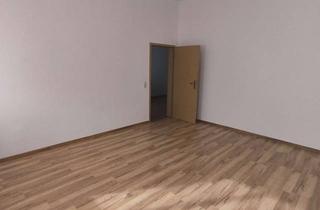 Wohnung mieten in Straße Des Friedens 14, 04720 Döbeln, 2-Raum-Wohnung mit hohen Decken und kommenden Balkon