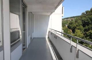 Wohnung mieten in 65817 Eppstein, Frisch renovierte 4 Zimmer-Wohnung mit 2 Balkonen