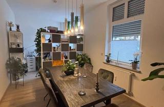 Wohnung mieten in Marktstr. 14, 45355 Borbeck, Helle und gemütliche Altbauwohnung in Borbeck