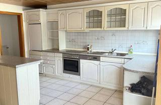 Wohnung mieten in 71111 Waldenbuch, Frisch renovierte 3,5-Zimmer-Wohnung mit Balkon und EBK in Waldenbuch