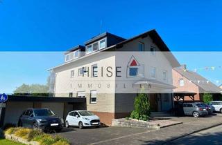Wohnung mieten in Am Feldberg 55, 37671 Höxter, 2-Zimmer-Souterrainwohnung mit EBK, Terrasse und PKW-Stellplatz, ruhige Wohnlage