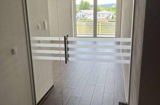 Wohnung mieten in Erlwiesen, 93468 Miltach, Sehr schöne, lichtdurchflutete, helle 3 Zimmer Wohnung mit Balkon in Miltach zu vermieten