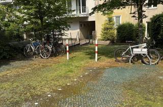 Garagen mieten in Wodanstraße 44, 12623 Mahlsdorf, Stellplatz im abschließbaren Innenhof