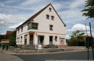 Haus kaufen in Wiesenthaler Str., 36466 Dermbach, Prägendes Haus in exponierter Lage