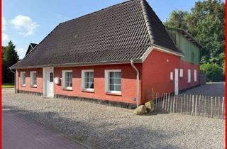 Haus kaufen in 24860 Böklund, Ehemalige kleine Hofstelle -ländlich geprägt und überwiegend saniert