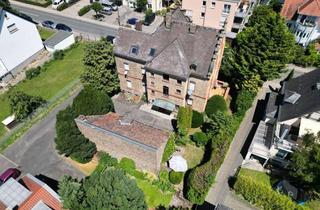 Haus kaufen in 65345 Eltville, Charmantes Altbau-MFH mit 5 WE in Eltville! Dachgeschosswohnung bereits freigestellt!