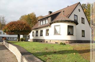 Villa kaufen in 57080 Siegen, Gepflegte Unternehmervilla mit Gewerbeeinheit und Freizeitgrundstück