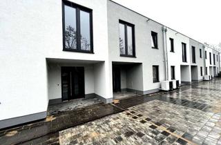 Haus mieten in Am Buckauer Wasserwerk, 39104 Buckau, Premium-Reihenhaus mit sonniger Terrasse und 2 Dachterrassen