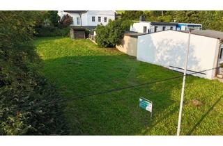 Grundstück zu kaufen in Burkhardtsdorfer Straße 35, 09221 Neukirchen, Baugrundstück am Fuße des Erzgebirges - perfekt für Ihr Familienglück!