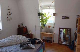 Immobilie mieten in 79280 Au, Altbau Wohnung zur Zwischenmiete, Frauen bevorzugt