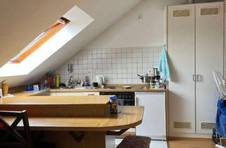 Wohnung kaufen in 67657 Innenstadt, Charmantes 1-Zimmer- Dachgeschossapartment im Zentrum von Kaiserslautern